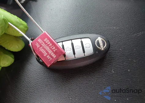 2022 Nissan Pathfinder Sl 4Wd z USA, uszkodzony, nr VIN 5N1DR3CC2NC206873